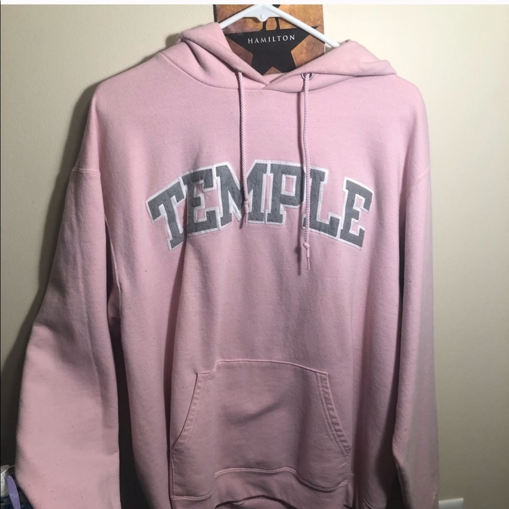 TU hoodie